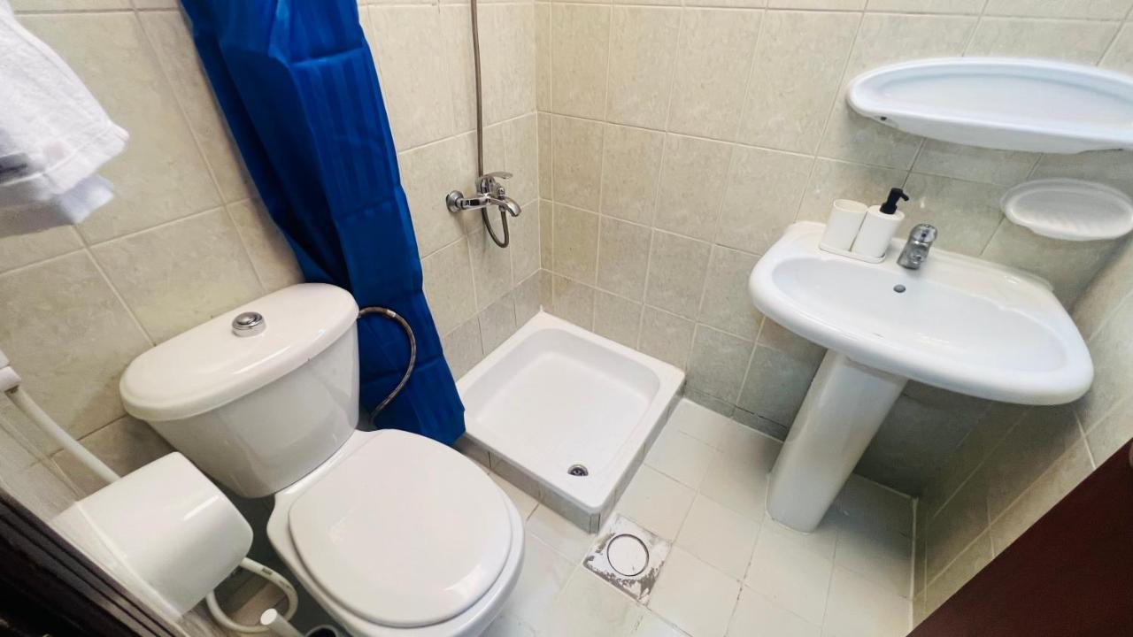 Newly Furnished Cozy One Bed Room Apartment 2 Bathroom City View Дубай Екстер'єр фото